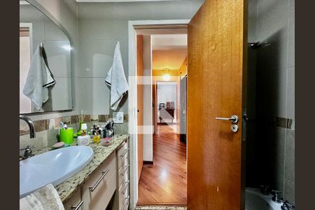 Apartamento à venda com 138m², 3 quartos e 1 vagaBanheiro Suíte