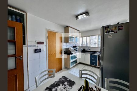 Apartamento à venda com 138m², 3 quartos e 1 vagaCozinha