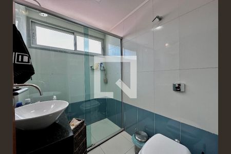 Apartamento à venda com 138m², 3 quartos e 1 vagaBanheiro Social