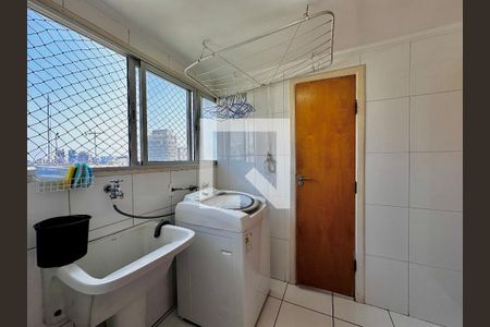 Apartamento à venda com 138m², 3 quartos e 1 vagaÁrea de Serviço