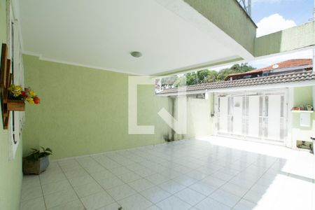 Casa à venda com 200m², 3 quartos e 4 vagas Casa à venda com 200m², 3 quartos e 4 vagasGaragem