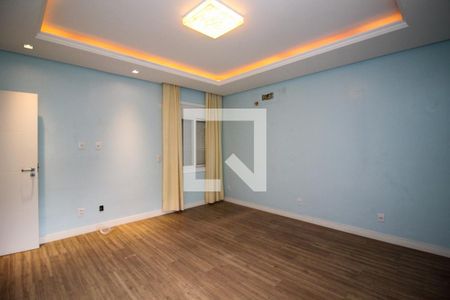 Casa de condomínio à venda com 300m², 4 quartos e 3 vagas Casa de condomínio à venda com 300m², 4 quartos e 3 vagasQuarto 2