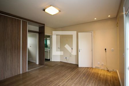 Casa de condomínio à venda com 300m², 4 quartos e 3 vagas Casa de condomínio à venda com 300m², 4 quartos e 3 vagasSuíte 1
