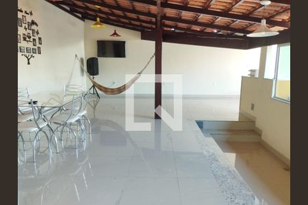 Casa à venda com 200m², 3 quartos e 4 vagasÁrea de Serviço