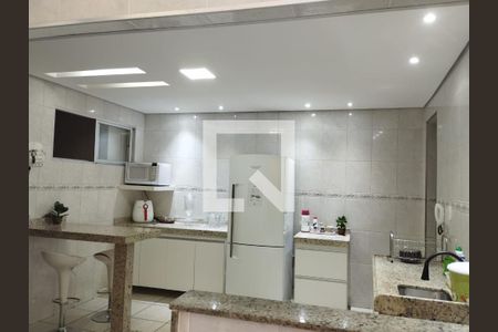 Casa à venda com 200m², 3 quartos e 4 vagasCozinha