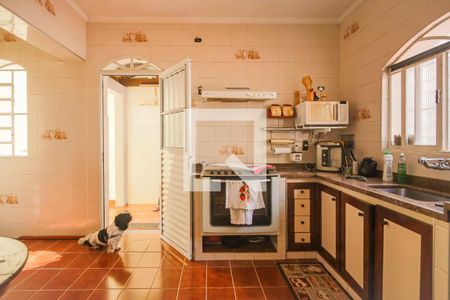 Apartamento à venda com 230m², 4 quartos e 4 vagasCozinha