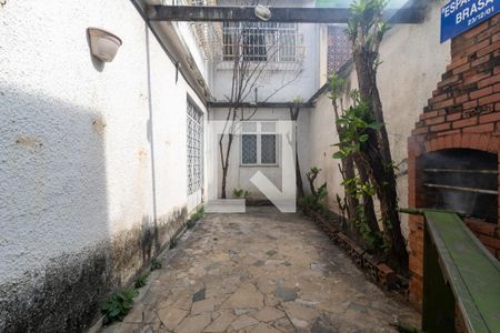 Casa à venda com 200m², 4 quartos e 2 vagasQuintal - Churrasqueira