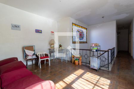 Casa à venda com 200m², 4 quartos e 2 vagasSala 2