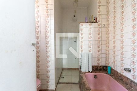 Casa à venda com 200m², 4 quartos e 2 vagasBanheiro Social