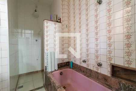 Casa à venda com 200m², 4 quartos e 2 vagasBanheiro Social
