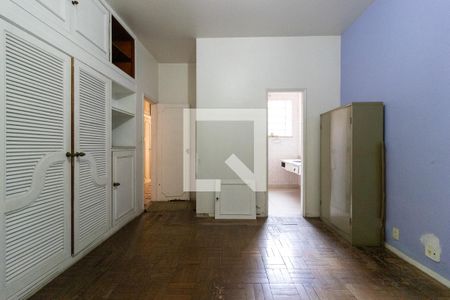 Casa à venda com 200m², 4 quartos e 2 vagasQuarto Suite