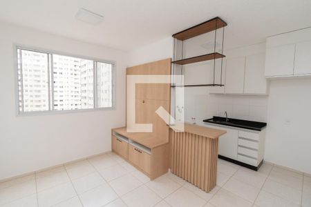 Sala de apartamento à venda com 2 quartos, 46m² em Jk, Contagem