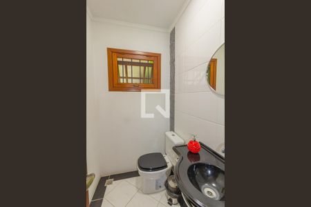 Casa à venda com 476m², 4 quartos e 6 vagasLavabo