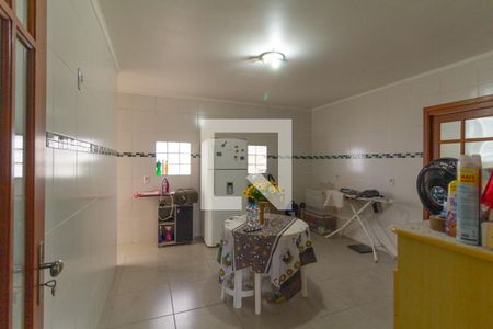 Casa à venda com 476m², 4 quartos e 6 vagasCozinha 1