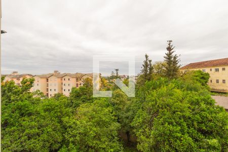 Casa à venda com 476m², 4 quartos e 6 vagasVista da Área de Serviço