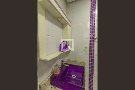 Casa à venda com 476m², 4 quartos e 6 vagasBanheiro da Suíte 1