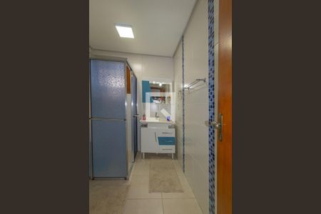 Casa à venda com 476m², 4 quartos e 6 vagasBanheiro 1