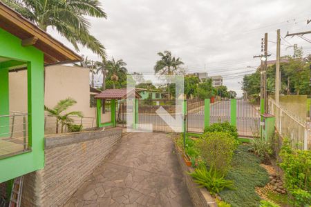 Casa à venda com 476m², 4 quartos e 6 vagasVista da Sacada