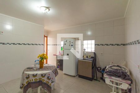 Casa à venda com 476m², 4 quartos e 6 vagasCozinha 1