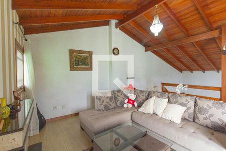 Casa à venda com 476m², 4 quartos e 6 vagasSala 2