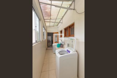 Casa à venda com 476m², 4 quartos e 6 vagasÁrea de Serviço