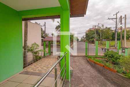 Casa à venda com 476m², 4 quartos e 6 vagasVista da Sala