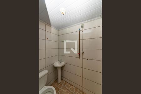 Casa à venda com 200m², 2 quartos e sem vaga Casa à venda com 200m², 2 quartos e sem vagaBanheiro