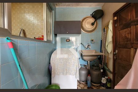 Casa à venda com 338m², 2 quartos e 5 vagasLavanderia