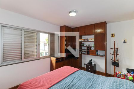 Casa à venda com 189m², 3 quartos e 2 vagasSuíte