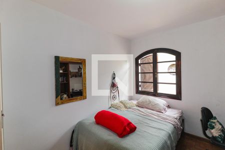 Casa à venda com 189m², 3 quartos e 2 vagasQuarto 2