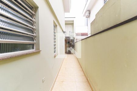 Casa à venda com 189m², 3 quartos e 2 vagasQuintal