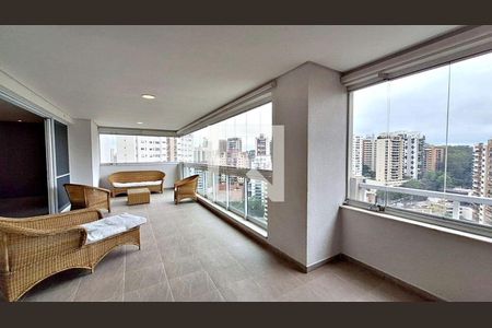 Apartamento à venda com 281m², 3 quartos e 4 vagas