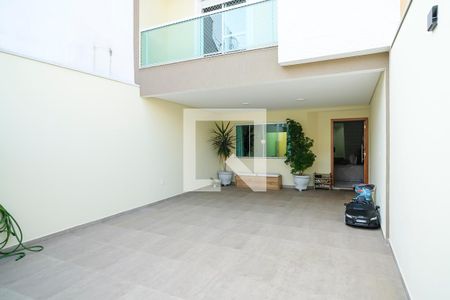 Casa à venda com 164m², 3 quartos e 4 vagasGaragem