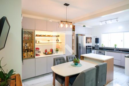 Casa à venda com 164m², 3 quartos e 4 vagasCozinha