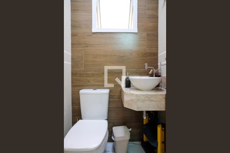 Casa à venda com 164m², 3 quartos e 4 vagasLavabo