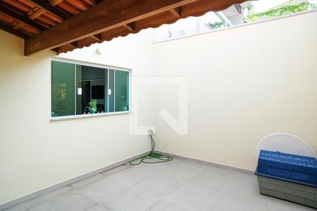 Casa à venda com 164m², 3 quartos e 4 vagasQuintal