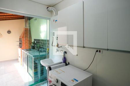 Casa à venda com 164m², 3 quartos e 4 vagasÁrea de serviço