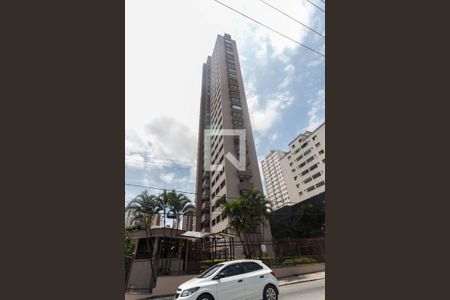 Apartamento à venda com 156m², 3 quartos e 3 vagasFachada
