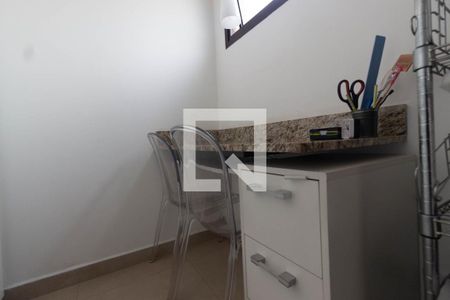 Apartamento à venda com 156m², 3 quartos e 3 vagasserviço