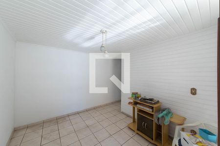 Casa à venda com 190m², 4 quartos e 6 vagas Casa à venda com 190m², 4 quartos e 6 vagasCasa 2 - Sala