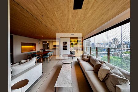 Apartamento à venda com 145m², 3 quartos e 2 vagas Apartamento à venda com 145m², 3 quartos e 2 vagasVaranda