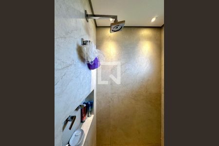 Apartamento à venda com 145m², 3 quartos e 2 vagas Apartamento à venda com 145m², 3 quartos e 2 vagasBanheiro Suíte 2