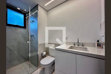 Apartamento à venda com 145m², 3 quartos e 2 vagas Apartamento à venda com 145m², 3 quartos e 2 vagasBanheiro Suíte 1