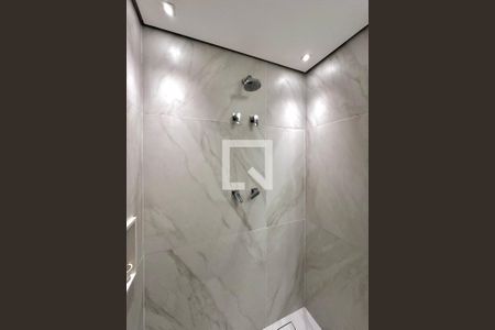 Apartamento à venda com 145m², 3 quartos e 2 vagas Apartamento à venda com 145m², 3 quartos e 2 vagasBanheiro Suíte 3