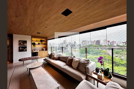 Apartamento à venda com 145m², 3 quartos e 2 vagas Apartamento à venda com 145m², 3 quartos e 2 vagasVaranda