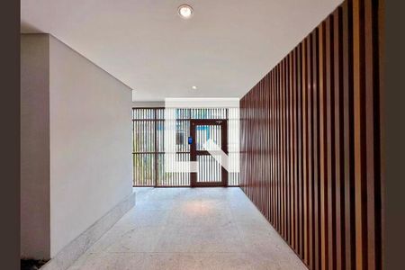 Apartamento à venda com 145m², 3 quartos e 2 vagas Apartamento à venda com 145m², 3 quartos e 2 vagasEntrada