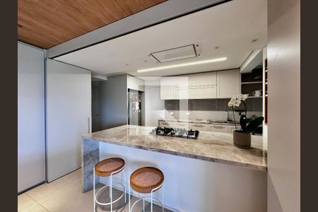 Apartamento à venda com 145m², 3 quartos e 2 vagas Apartamento à venda com 145m², 3 quartos e 2 vagasCozinha