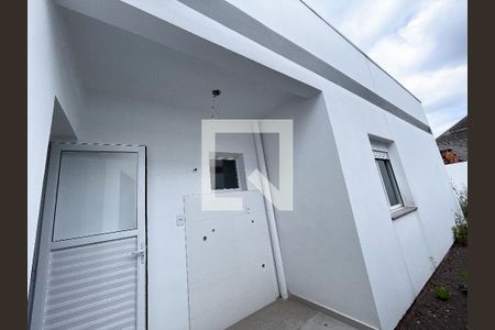 Casa à venda com 101m², 2 quartos e 2 vagas Casa à venda com 101m², 2 quartos e 2 vagasÁrea comum