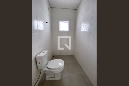Casa à venda com 101m², 2 quartos e 2 vagas Casa à venda com 101m², 2 quartos e 2 vagasBanheiro