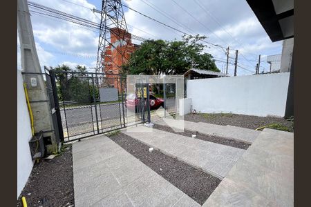 Casa à venda com 101m², 2 quartos e 2 vagas Casa à venda com 101m², 2 quartos e 2 vagasFachada